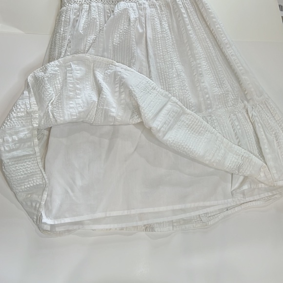 Place Sleeveless white dress - Picture 4 of 4